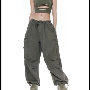 NEW - Jaded London Parachute Pants - XS (Khaki)